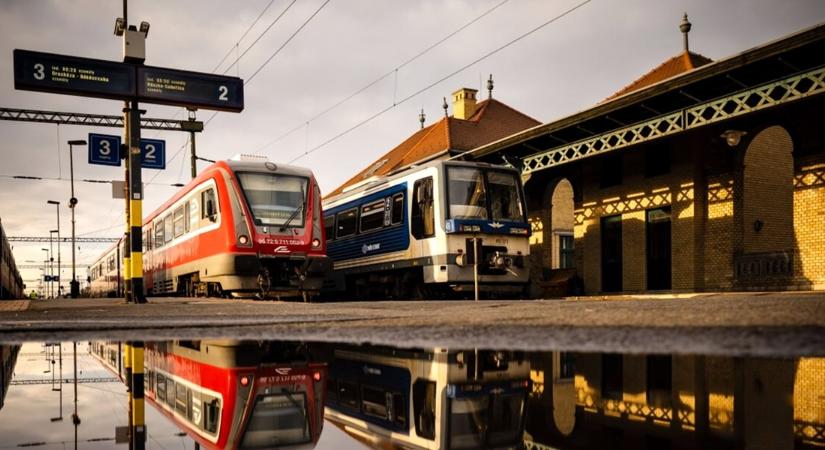 Milliókat égettek el a vandálok: döbbenetes számokat közölt a MÁV a rongálásokról