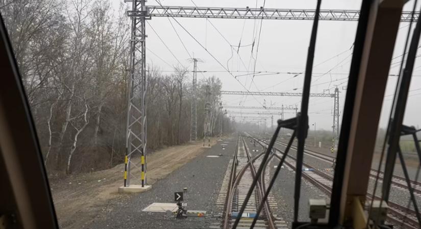 Hadházy: A kelebiai kínai „szupervasúton” biztosító berendezés nélkül fog elindulni a forgalom