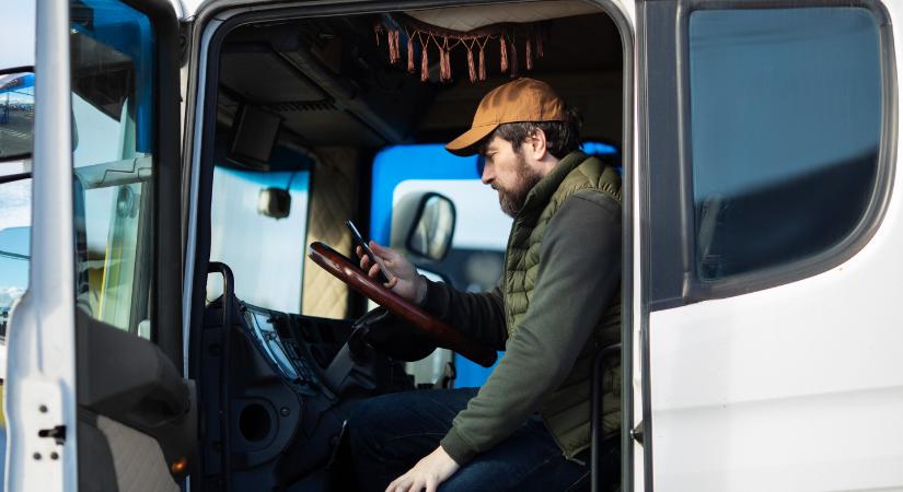 Totális káosz várható hétfőn a budapesti közlekedésben