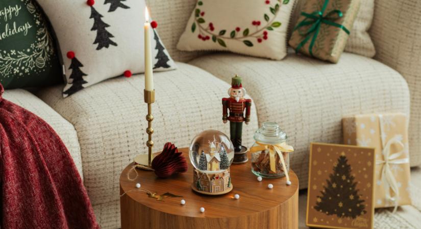 Látványos karácsonyi dekoráció fillérekből – elég csak otthon körülnézni