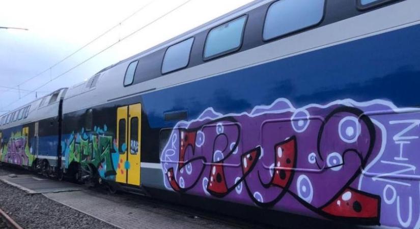 Csaknem 200 rongálás a MÁV vonalain