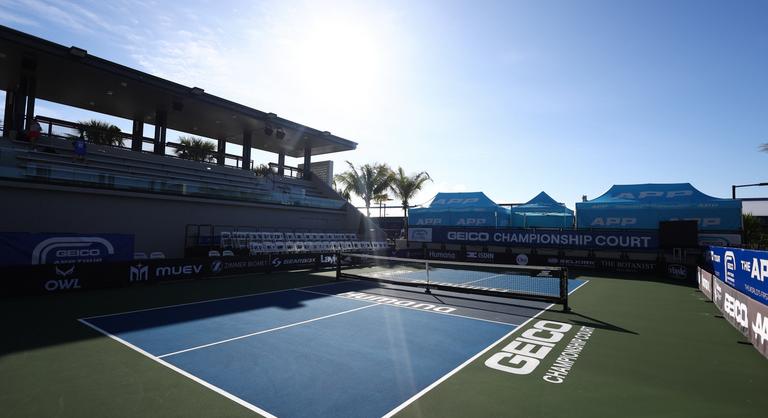 Tizenkét évre tiltottak el egy teniszezőt