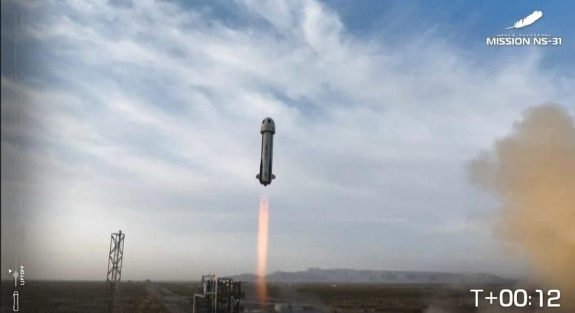 Megjárta a világűr szélét a világ első kerekesszékes űrhajósa – videó