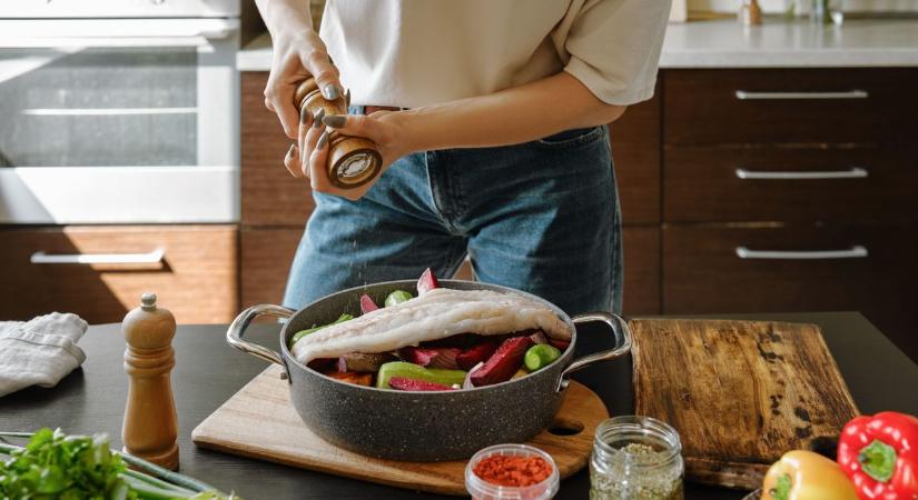 Keveset eszünk belőle, pedig aranyat ér: szuperegészséges halas receptek karácsonyra – videó