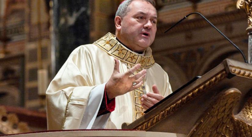 A karácsony valódi csodája: együtt lenni, jelen lenni – beszélgetés Felföldi László pécsi megyéspüspökkel