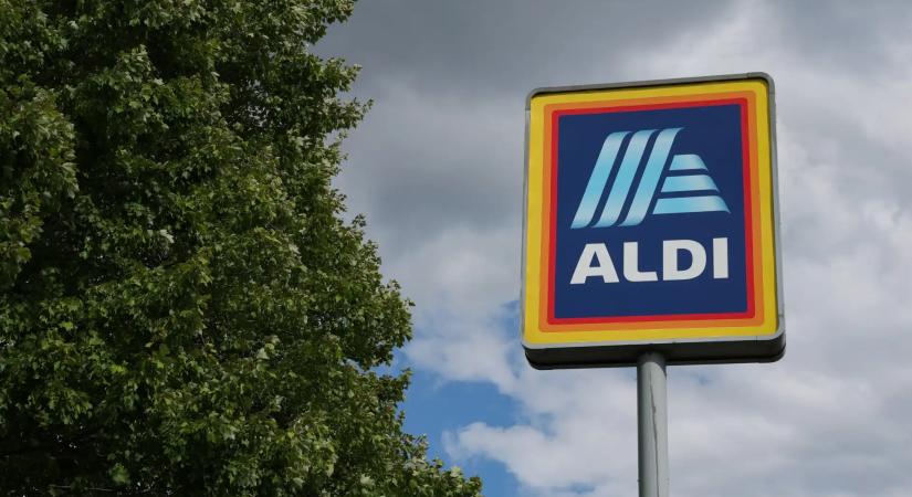 Így alakul az üzletek nyitvatartása szenteste