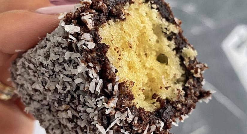 A titok a tésztában van: így lesz igazán jó a kókuszos kocka – nem a csokin múlik