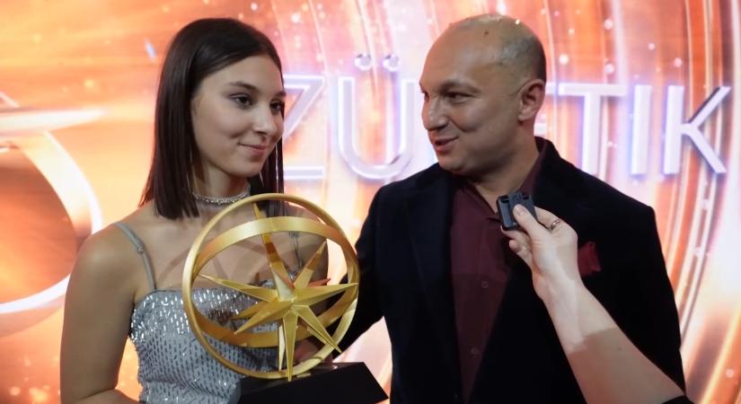 Nem volt biztos, hogy Kristóf Rebeka apjával állhat színpadra a Csillag Születikben – elmondták miért