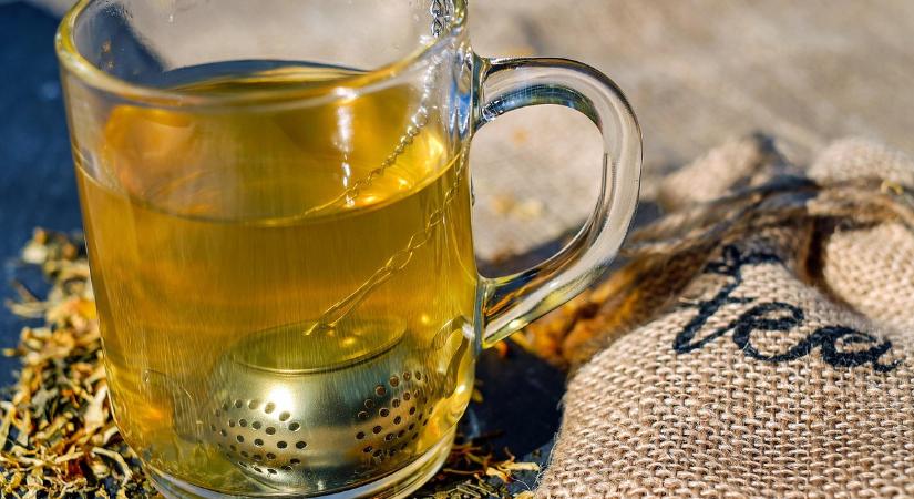 Ha ilyet teát vett, ne fogyassza el, veszélyes anyagot találtak benne