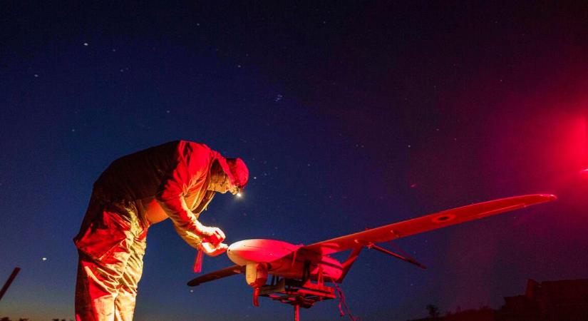 Drónokkal talált hajót a Fekete-tengeren az ukrán hadsereg
