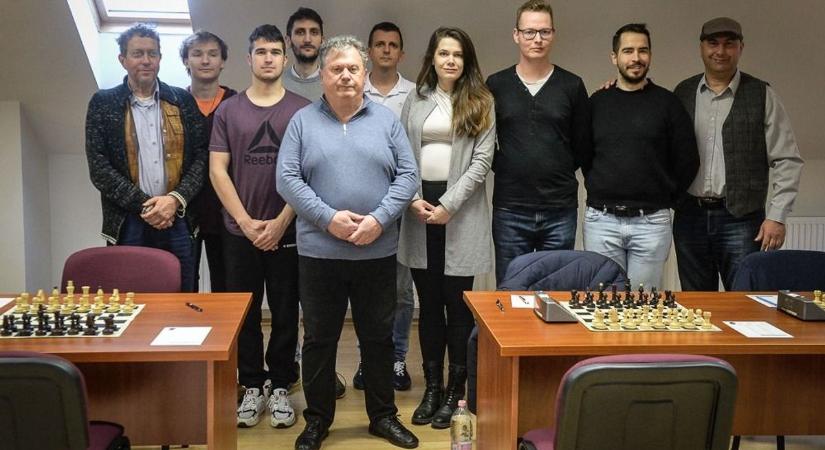 A Nemzetközi Sakkszövetség ismerte el Barna Nándor vármegyei elnök munkáját