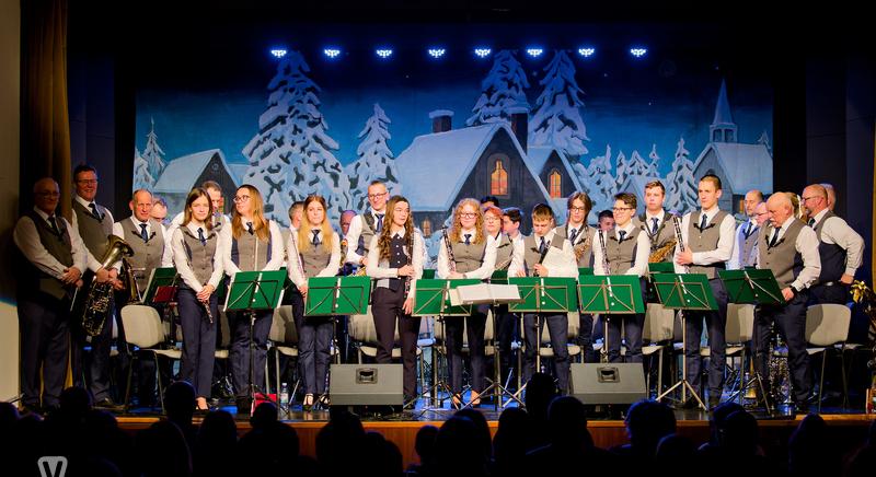 Közös adventi gyertyagyújtás Bükön
