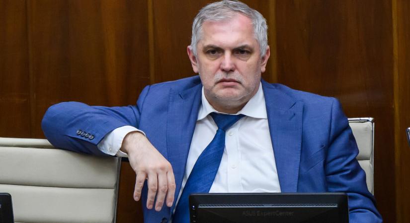 Michelko: Elhalasztjuk a megvétózott törvényeket, amíg nem lesz róluk egyetértés