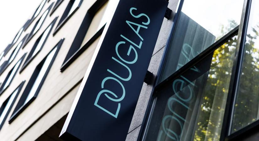 Versenyfelügyeleti eljárást indított a GVH a Douglas ellen