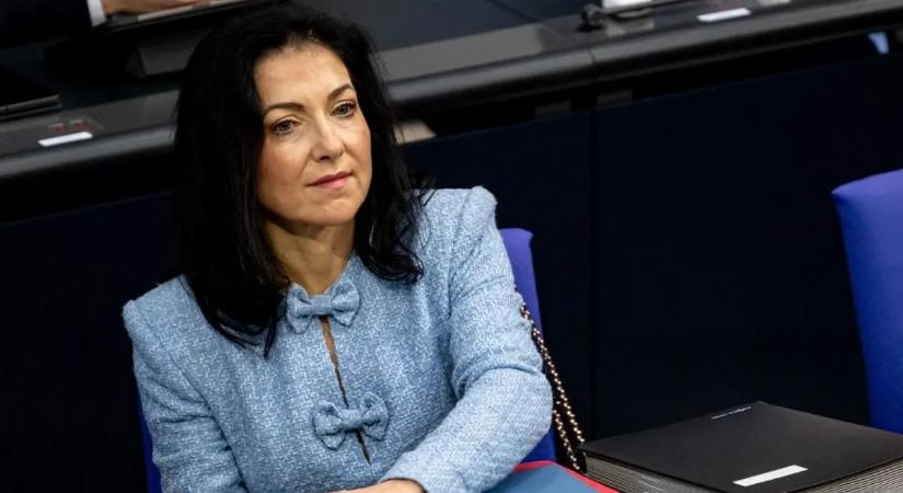 A nyugdíjkorhatárt emelné a Tisza testvérpártjának minisztere