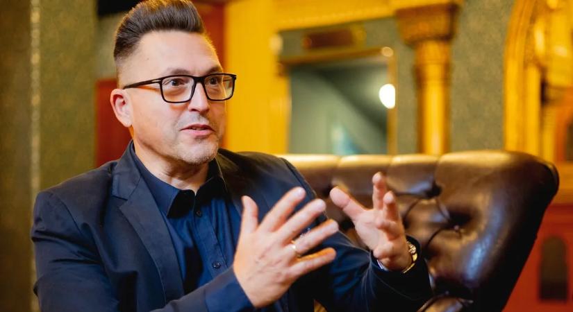 Ákos fia már 27 éves, így ünnepelt a család