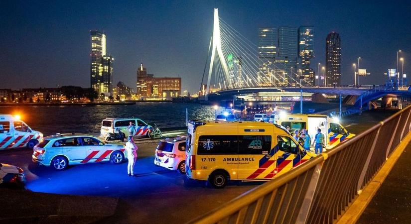 Felháborító: húszéves börtönbüntetést úszott meg a gyilkos iszlamista, aki saját anyjára is rátámadt