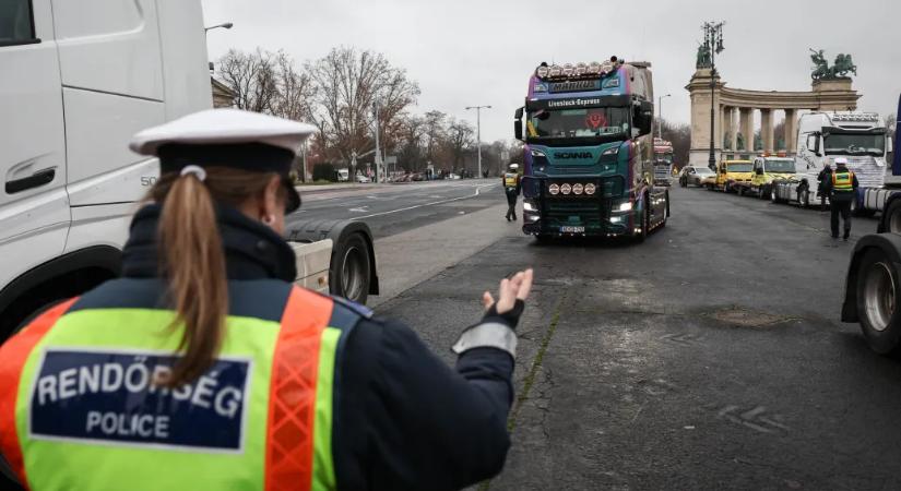 Magyar Péter a kamionosok ügyéről: Elfogadhatatlan a valódi egyeztetések nélküli, brutális díjemelés