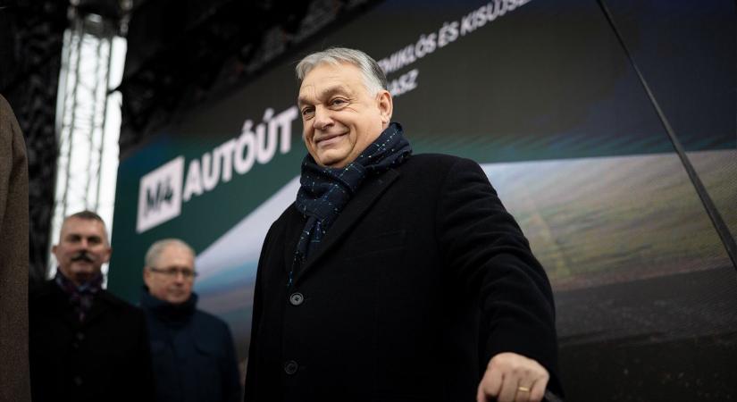 M4 gyorsforgalmi: Mindenki Orbán Viktorral akart egy képet