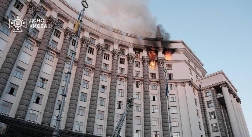Egy hőerőművet és 2,3 milliárd eurót adott Ukrajnának az Európai Bizottság