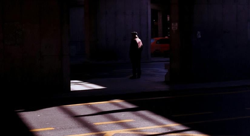 Undorító fantom garázdálkodik Gödön - ezt teszi a sötétben