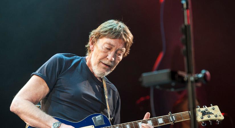 Meghalt Chris Rea, aki „hazavezette” a karácsonyt