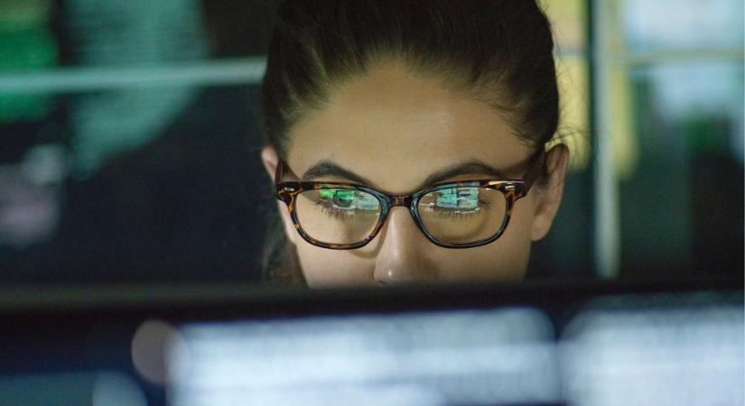 Minden nap a monitor előtt – így kíméljük a szemünk munka közben
