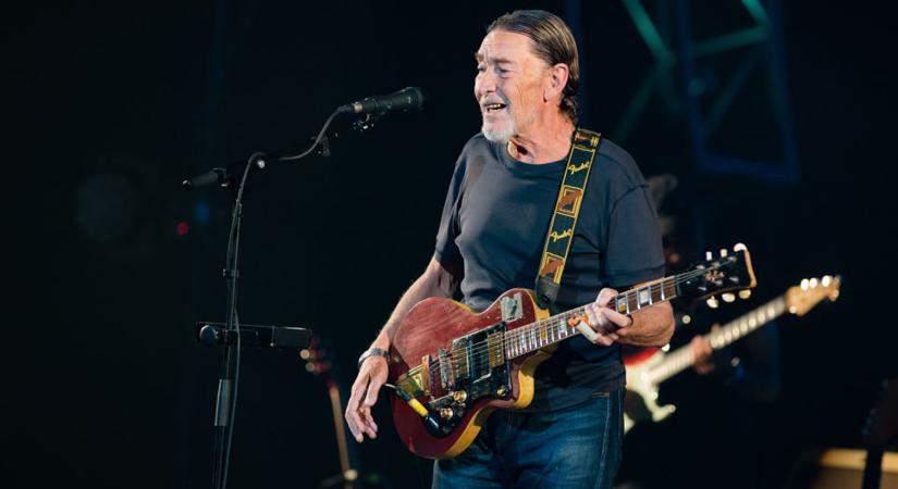 Meghalt a legenda, ezekkel az autós számokkal emlékezünk rá