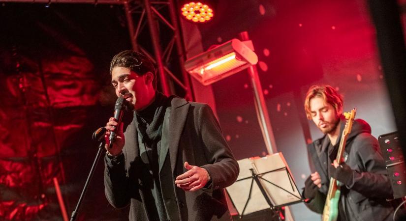 Gudics Máté, a Megasztár győztese lépett színpadra Székesfehérváron (videó)