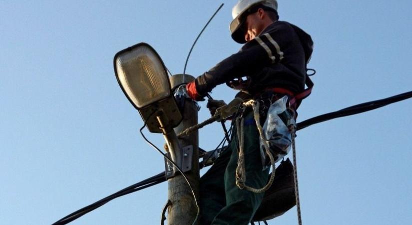 Világosabb esték, biztonságosabb utak, gondoskodó közösség Tiszaalpáron