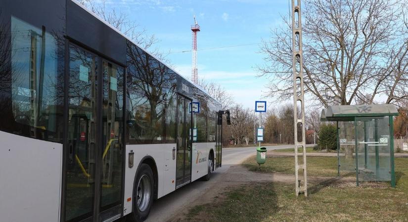 Buszra szállna az ünnepek alatt? Előbb ezt mindenképp nézze meg!