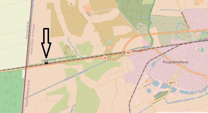 Személyautó traktorral karambolozott a 4-esen