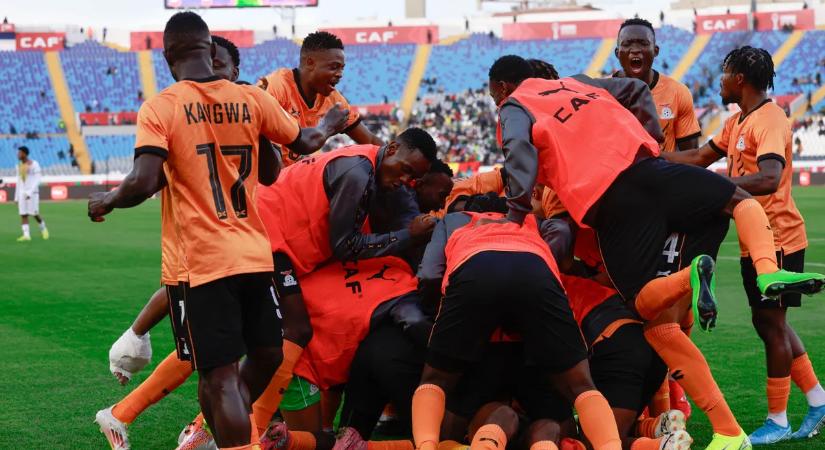 Gólt szerzett az Afrikai Nemzetek Kupája nyitómeccsén, majd kis híján belehalt az ünneplésbe – videó