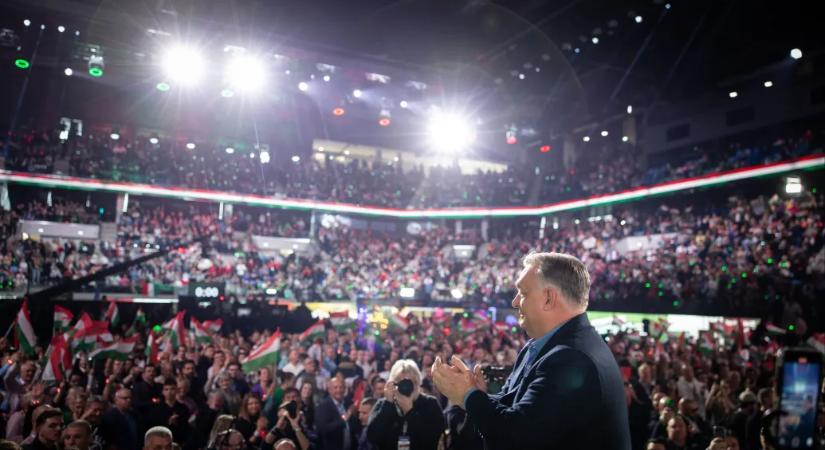 Orbán karácsony előtt még gyorsan a TV2-ben is felmondta, milyen világ jön szerinte, ha a Tisza nyer