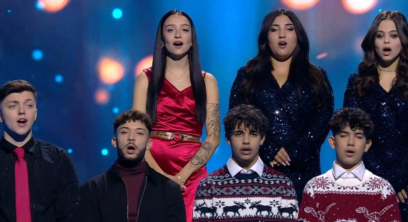 Csendes éj az X-Faktor döntőseitől – karácsonyi köszöntő