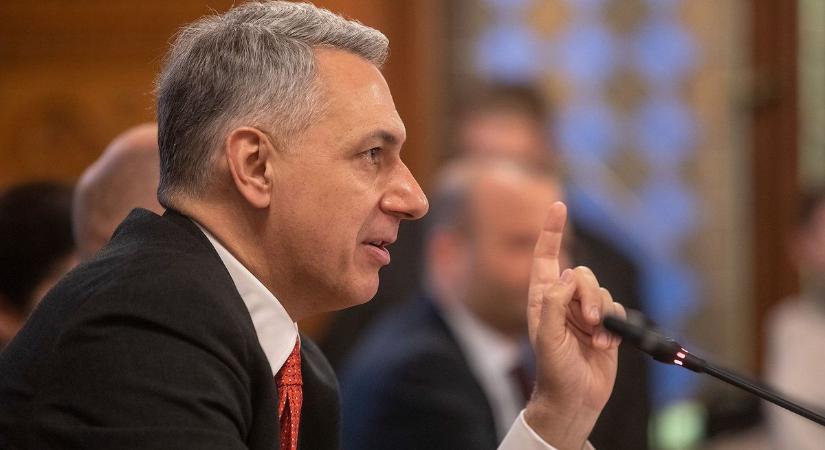 Lázár János először szólat meg a kamionos tüntetésről: ez a válasz a fuvarozóknak – "Egyetlen dologból nem engedünk"