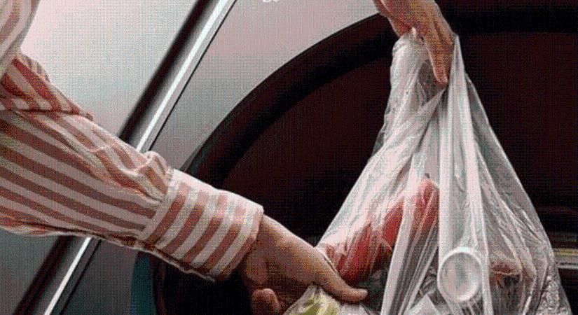 Percenként 100 palackot nyel el a nyíregyházi Tescóban található új, innovatív visszaváltó automata