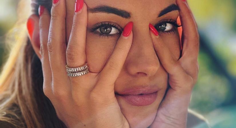 Mia helyett vállaljuk az utolsó pillanatos karácsonyi sorban állást