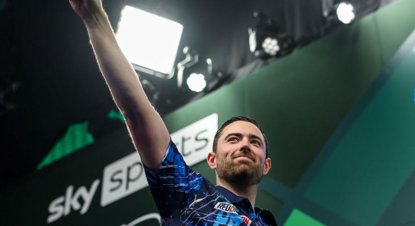 Kikaptak a közönségkedvencek, Aspinall és Humphries megtörte a kiemeltek átkát