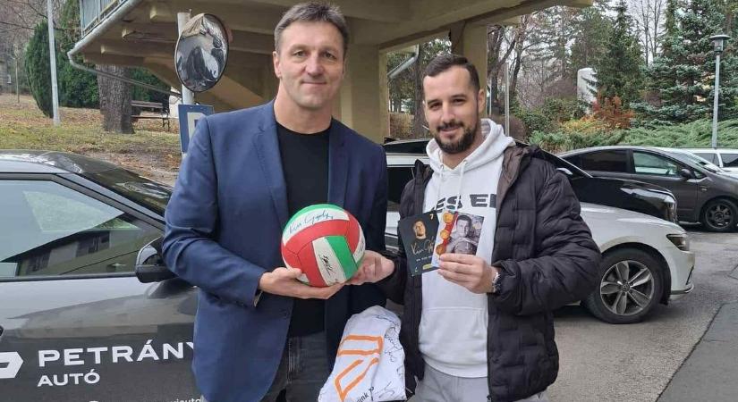 Az édesanyjukat elveszítő hármas ikrekért összefogtak