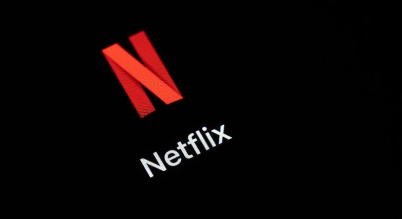 A Netflix decemberre tartogatta 2025 egyik legerősebb thrillerét, megőrülnek érte