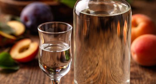 Itt az év vége legnagyobb lúzere: tajtrészegen akarta lefizetni a rendőröket egy kattos sofőr, bár így vezetni elég nagy aljasság