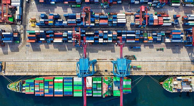 Nagy lyukat ütött a német exporton Trump vámja