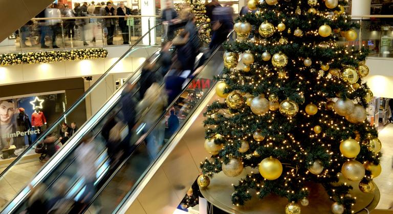 Gyakorlatilag ingyen pénzt adnak, de sokan már le sem hajolnak érte