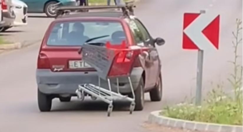 Ez a magyar autós úgy távozott a boltból, ahogy még senki