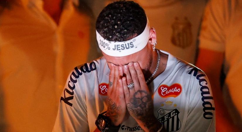 Neymar legalább egy hónapig nem focizhat