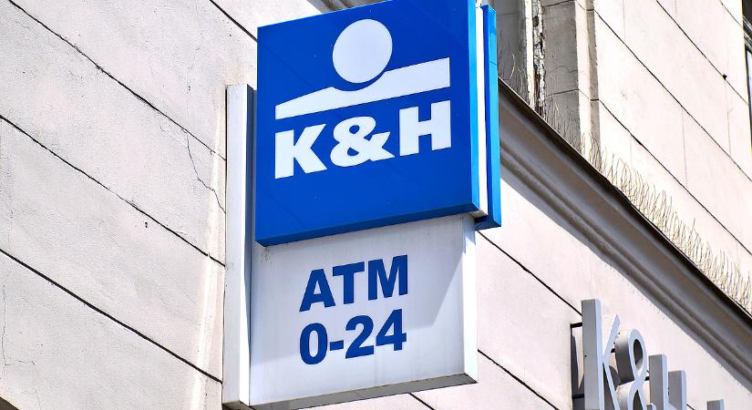 Hatalmas leállás jön az egyik legnagyobb banknál