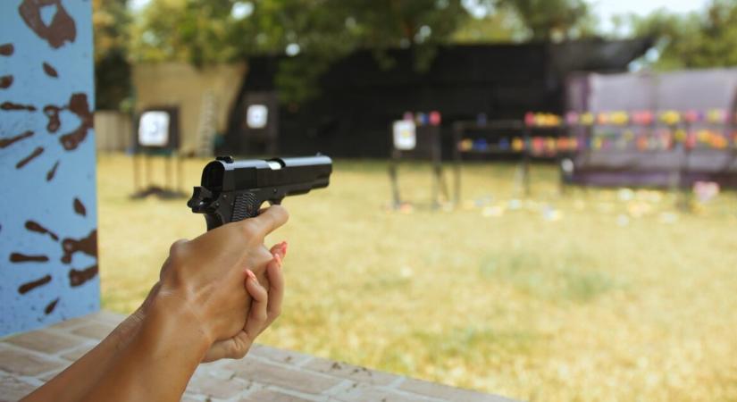 Mindkét volt férjét lelőtte egy 51 éves nő – egyetlen nap alatt végzett velük