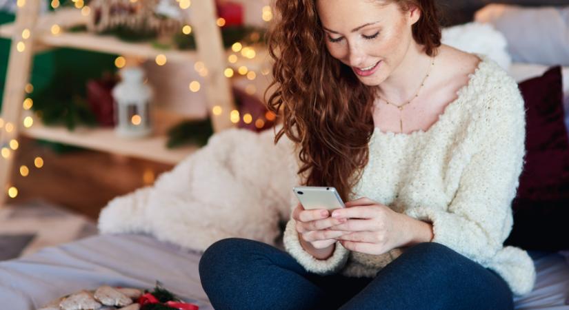 Így tartsd fenn a kommunikációt az ünnepek alatt valakivel, ha csak most ismerkedtek