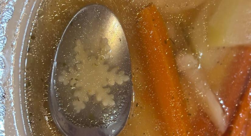 Így öltöztethetjük ünneplőbe a vasárnapi húslevest